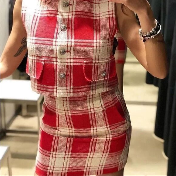 ZARA TEXTURED WEAVE MINI SKIRT - Picture 4 of 13